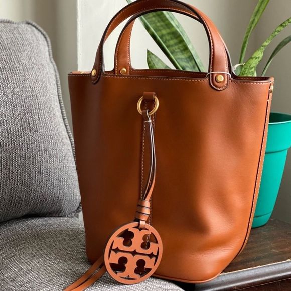 Tory Burch Handbags - NWT Tory Burch Miller Bucket Bag Brown Cross Body
